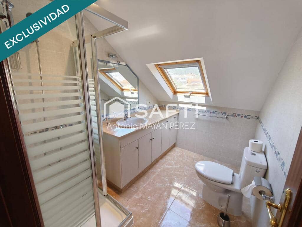 6 bedroom Villa for sale in Ribeira with garage - € 829,000 (Ref: 9174004)