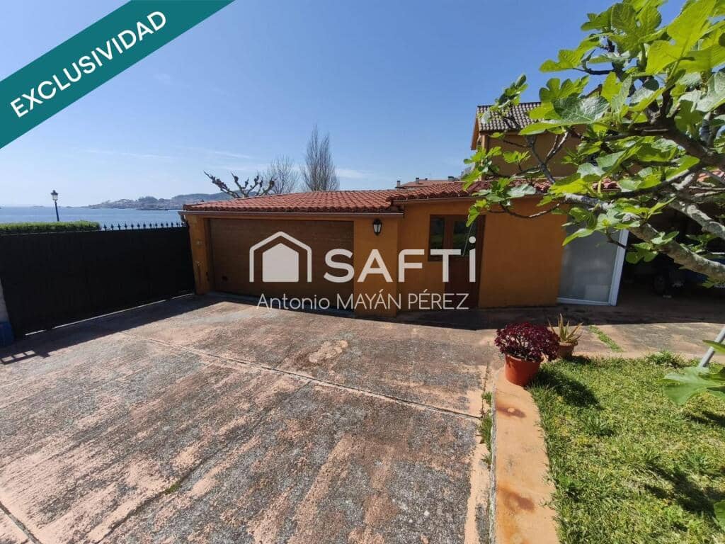 6 bedroom Villa for sale in Ribeira with garage - € 829,000 (Ref: 9174004)