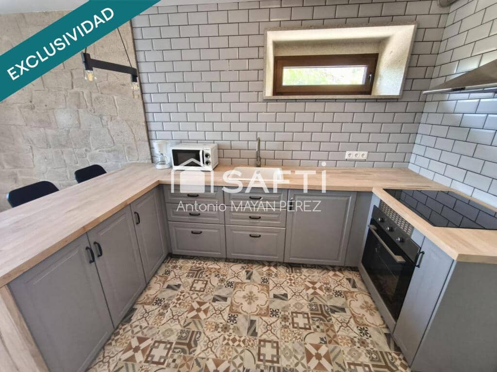 3 soveværelse Villa til salg i Outes - € 239.500 (Ref: 9174010)