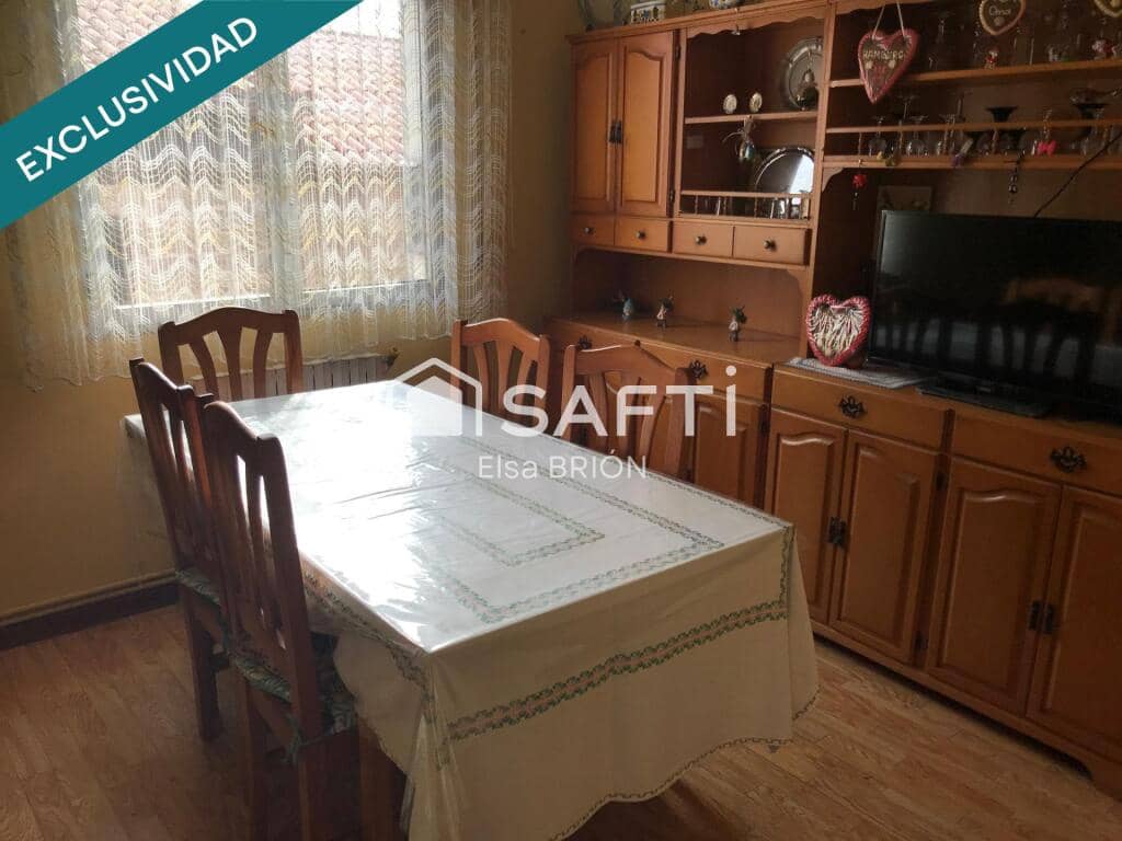 4 bedroom Terraced Villa for sale in Ribeira with garage - € 112,000 (Ref: 9174013)