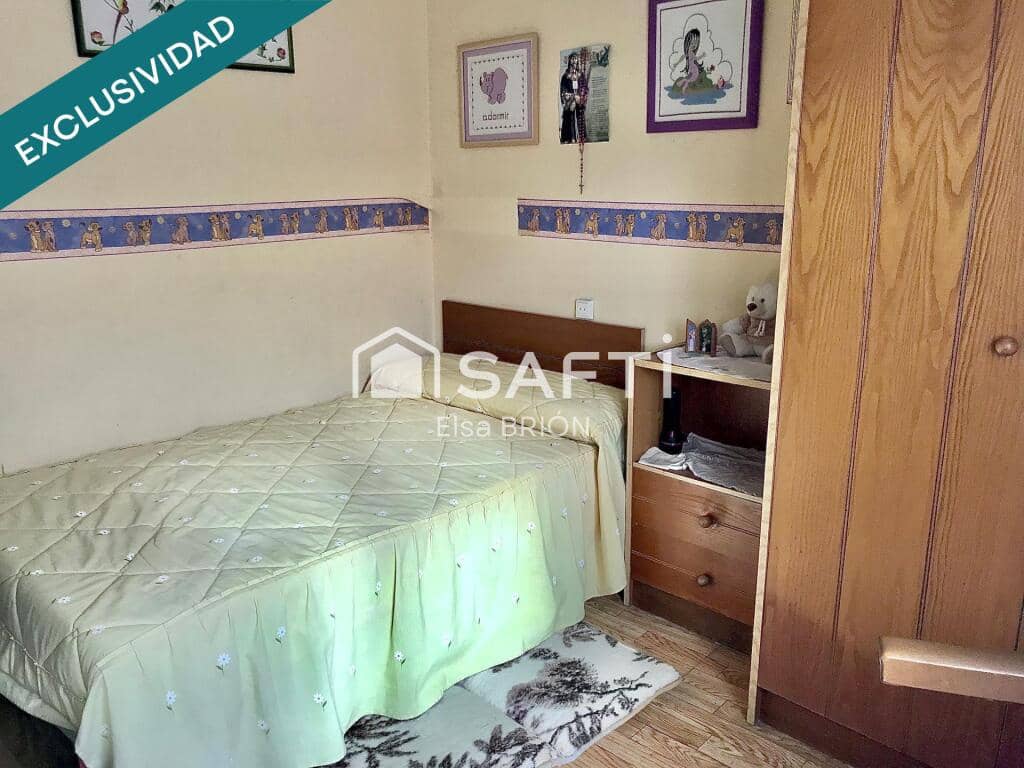 4 bedroom Terraced Villa for sale in Ribeira with garage - € 112,000 (Ref: 9174013)