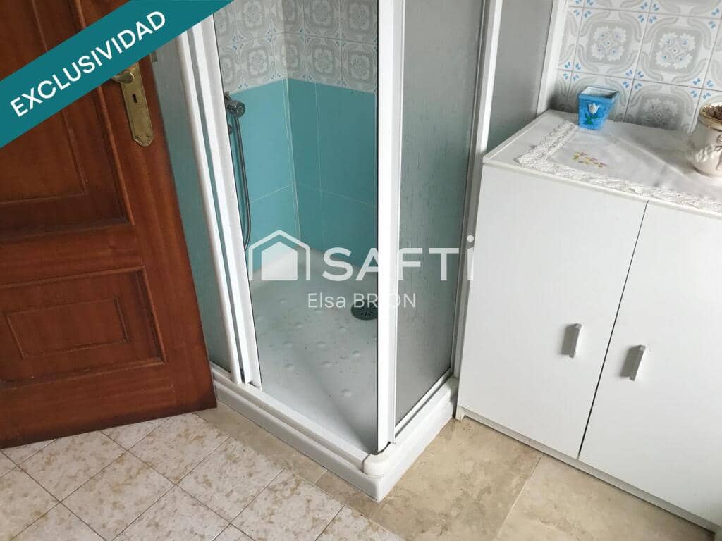 4 bedroom Terraced Villa for sale in Ribeira with garage - € 112,000 (Ref: 9174013)