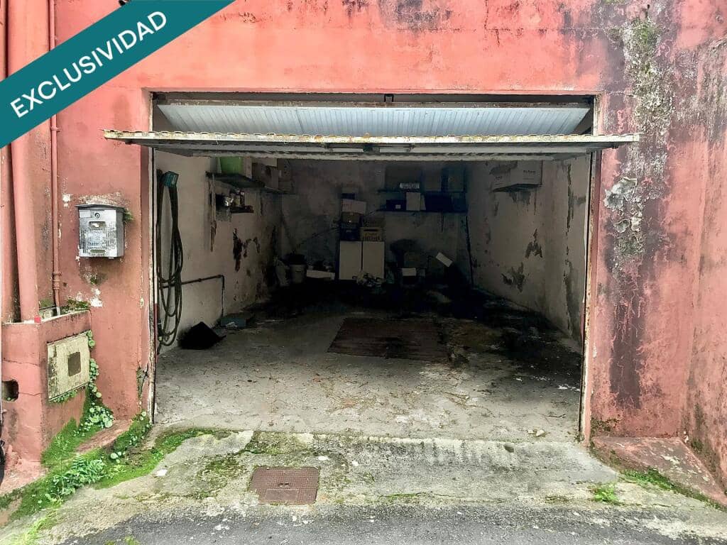 4 bedroom Terraced Villa for sale in Ribeira with garage - € 112,000 (Ref: 9174013)