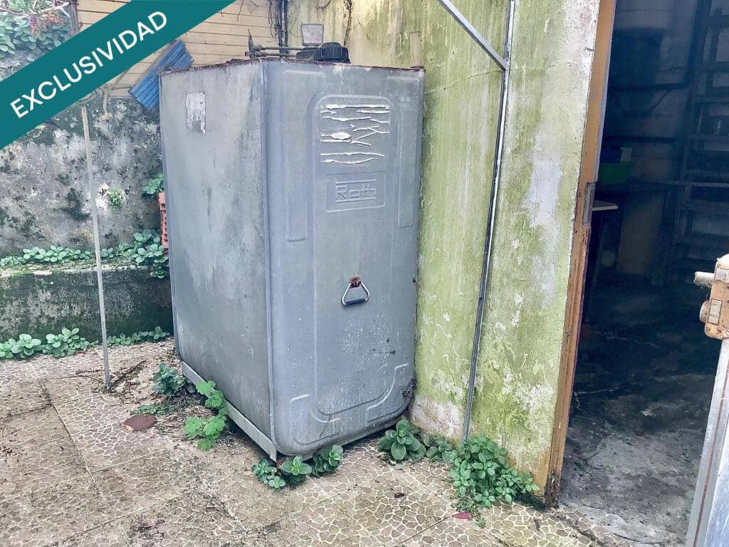 4 bedroom Terraced Villa for sale in Ribeira with garage - € 112,000 (Ref: 9174013)