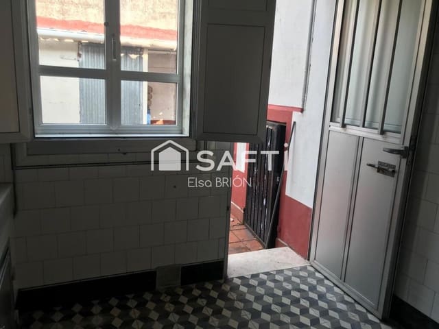 4 bedroom Terraced Villa for sale in Boiro - € 150,000 (Ref: 9174019)