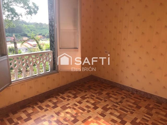 4 bedroom Terraced Villa for sale in Boiro - € 150,000 (Ref: 9174019)