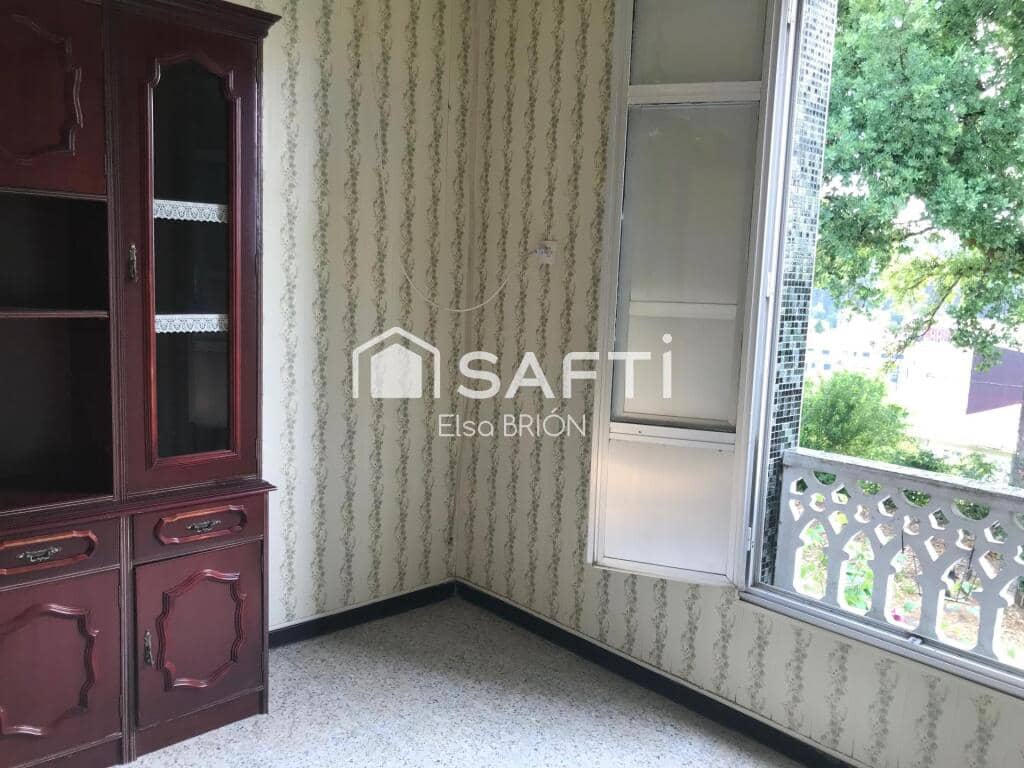 4 soveværelse Rækkehus til salg i Boiro - € 150.000 (Ref: 9174019)