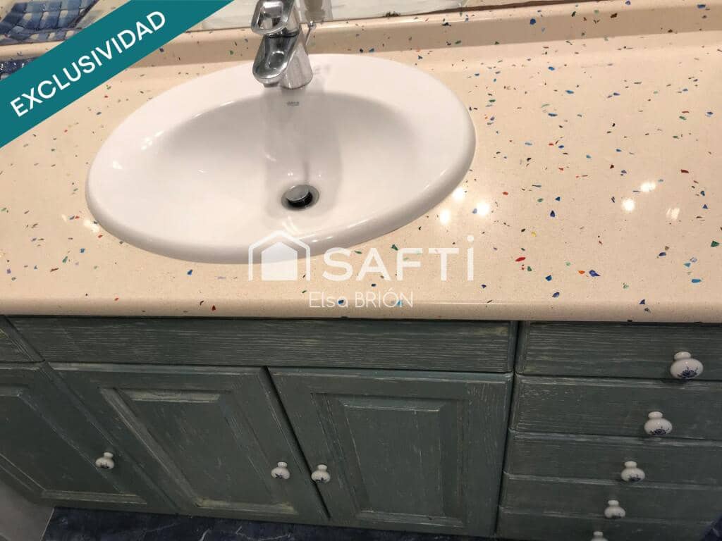 5 soveværelse Rækkehus til salg i Santiago de Compostela med swimmingpool garage - € 535.000 (Ref: 9174020)