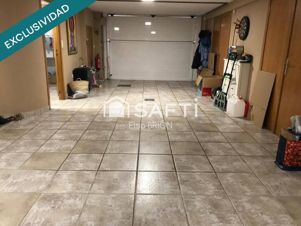 5 soveværelse Rækkehus til salg i Santiago de Compostela med swimmingpool garage - € 535.000 (Ref: 9174020)