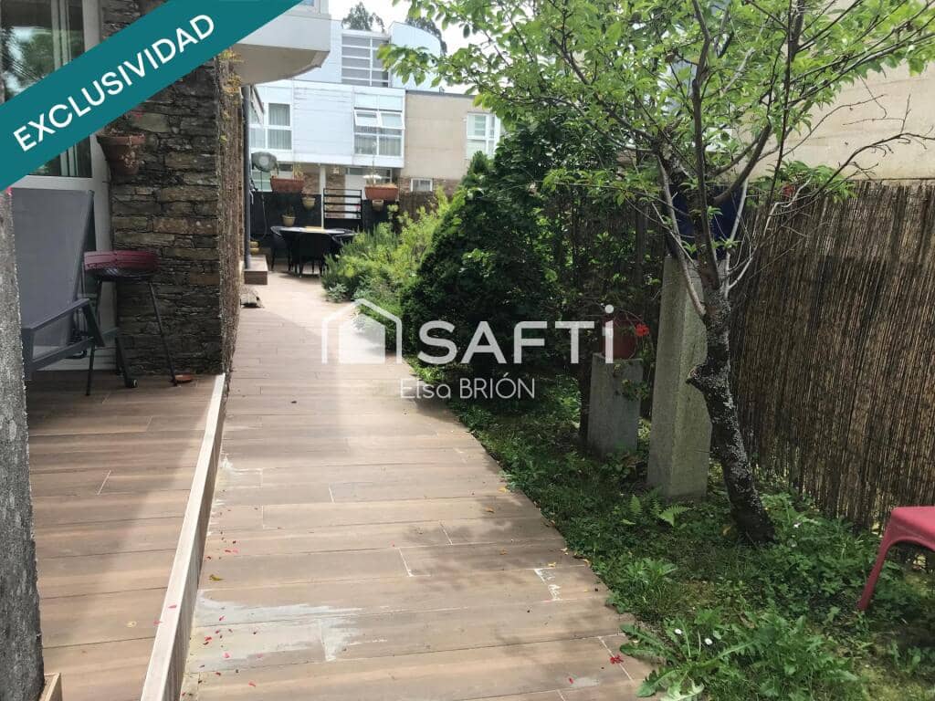 5 soveværelse Rækkehus til salg i Santiago de Compostela med swimmingpool garage - € 535.000 (Ref: 9174020)