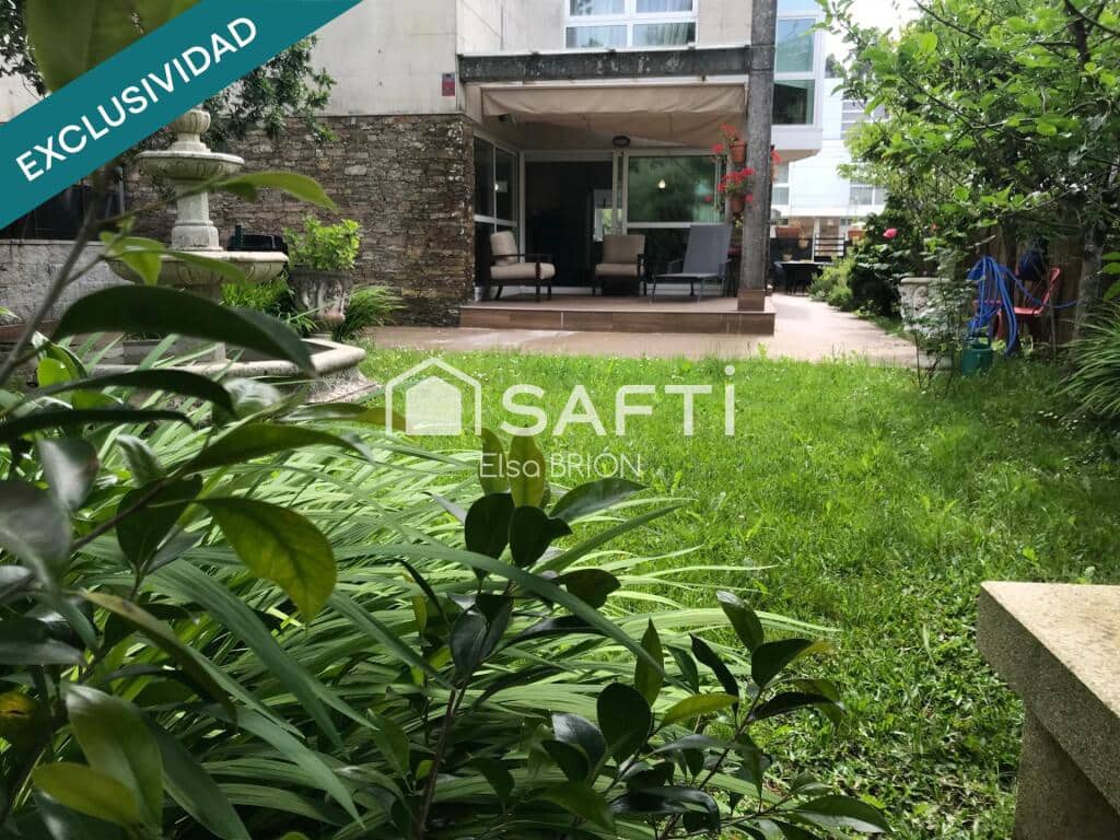 5 soveværelse Rækkehus til salg i Santiago de Compostela med swimmingpool garage - € 535.000 (Ref: 9174020)