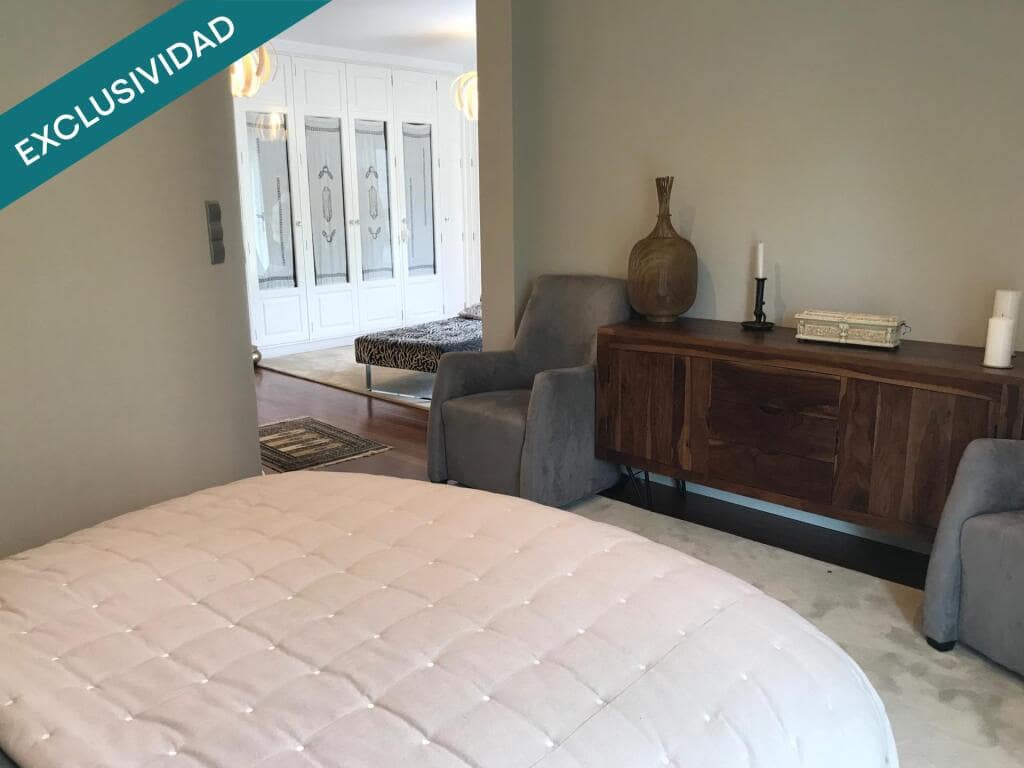 5 soveværelse Rækkehus til salg i Santiago de Compostela med swimmingpool garage - € 535.000 (Ref: 9174020)