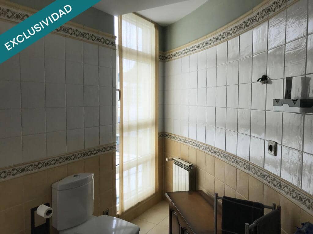 5 soveværelse Rækkehus til salg i Santiago de Compostela med swimmingpool garage - € 535.000 (Ref: 9174020)