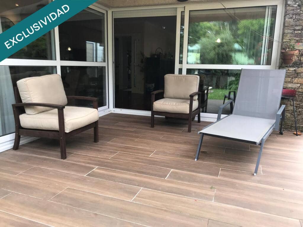 5 soveværelse Rækkehus til salg i Santiago de Compostela med swimmingpool garage - € 535.000 (Ref: 9174020)