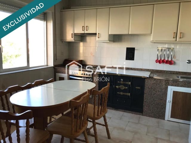 13 soveværelse Villa til salg i Porto do Son med garage - € 675.000 (Ref: 9174023)