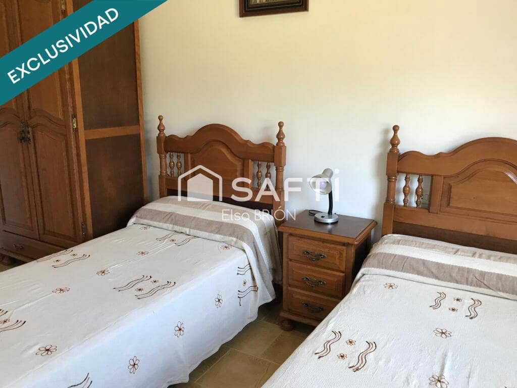 13 soveværelse Villa til salg i Porto do Son med garage - € 675.000 (Ref: 9174023)