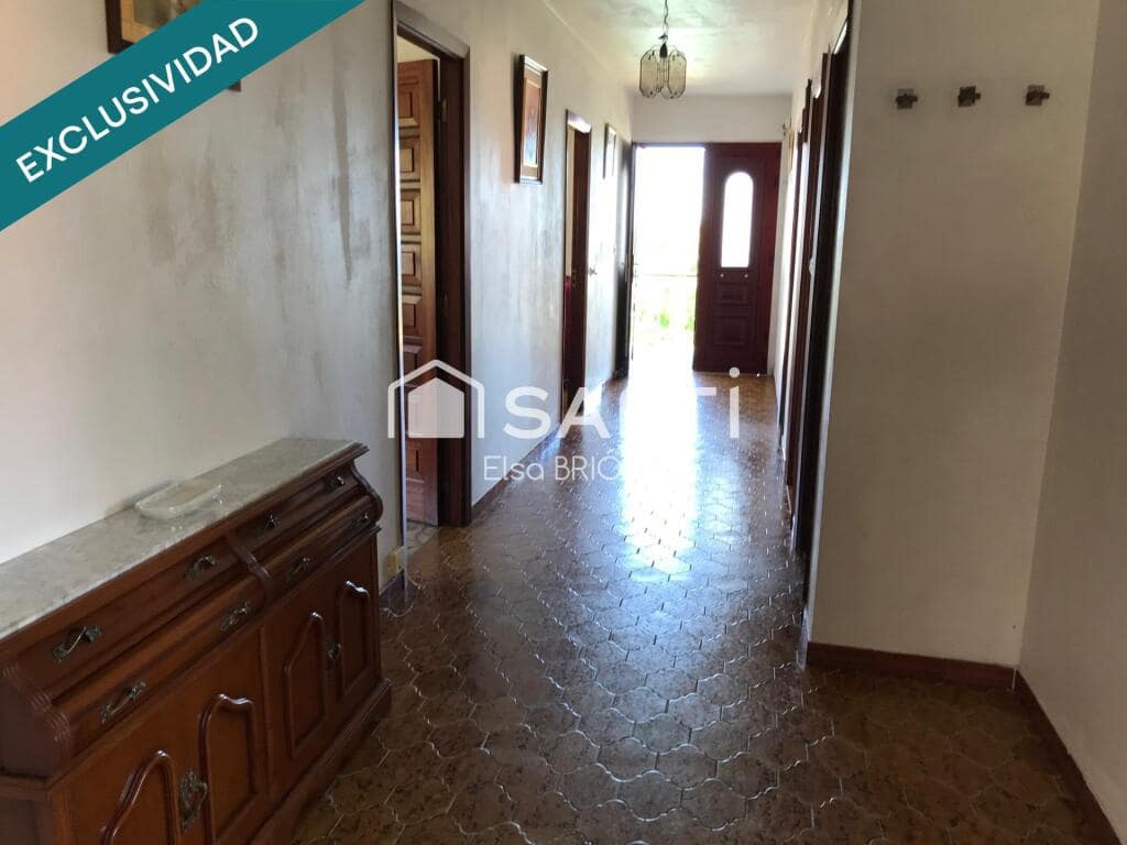 13 soveværelse Villa til salg i Porto do Son med garage - € 675.000 (Ref: 9174023)