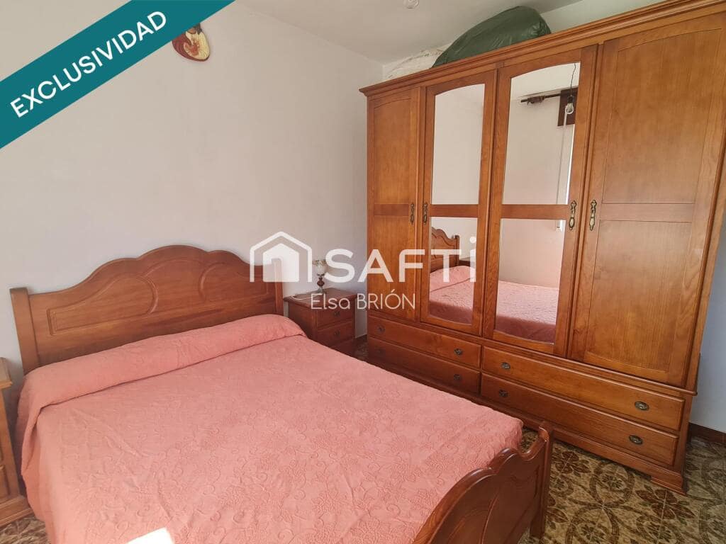 13 soveværelse Villa til salg i Porto do Son med garage - € 675.000 (Ref: 9174023)