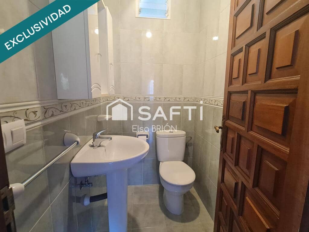 13 soveværelse Villa til salg i Porto do Son med garage - € 675.000 (Ref: 9174023)