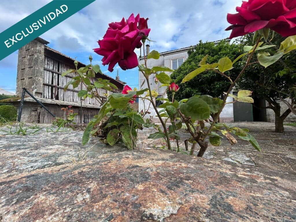 10 sypialnia Willa na sprzedaż w Santiago de Compostela z garażem - 430 000 € (Ref: 9174028)