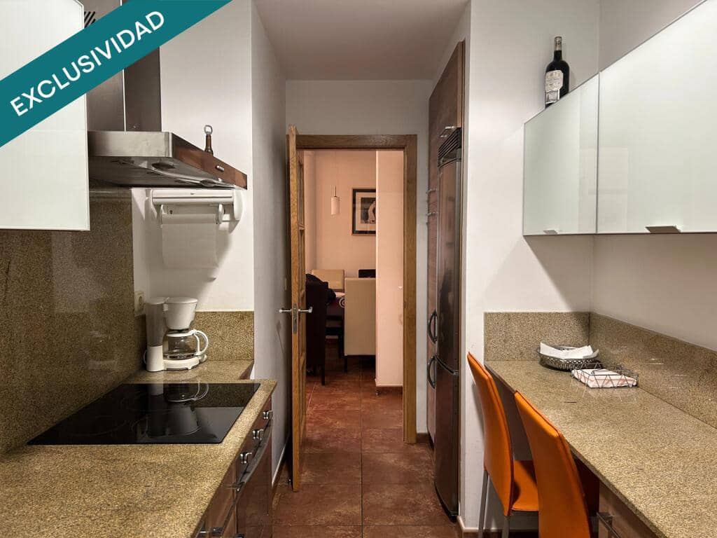 3 bedroom Flat for sale in Cangas with garage - € 395,000 (Ref: 9174032)