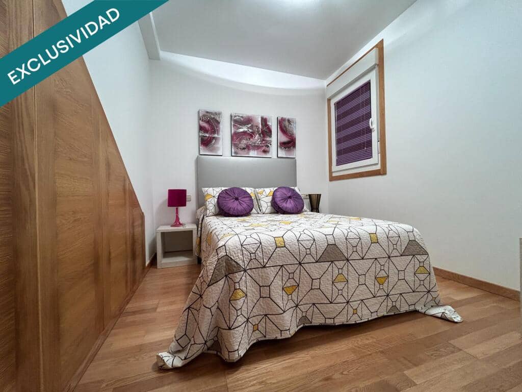 3 bedroom Flat for sale in Cangas with garage - € 395,000 (Ref: 9174032)