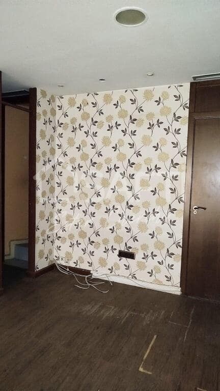 Komercyjne do wynajęcia w Santiago de Compostela - 590 € (Ref: 9174035)