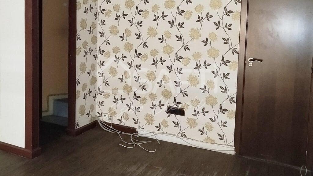 Komercyjne do wynajęcia w Santiago de Compostela - 590 € (Ref: 9174035)