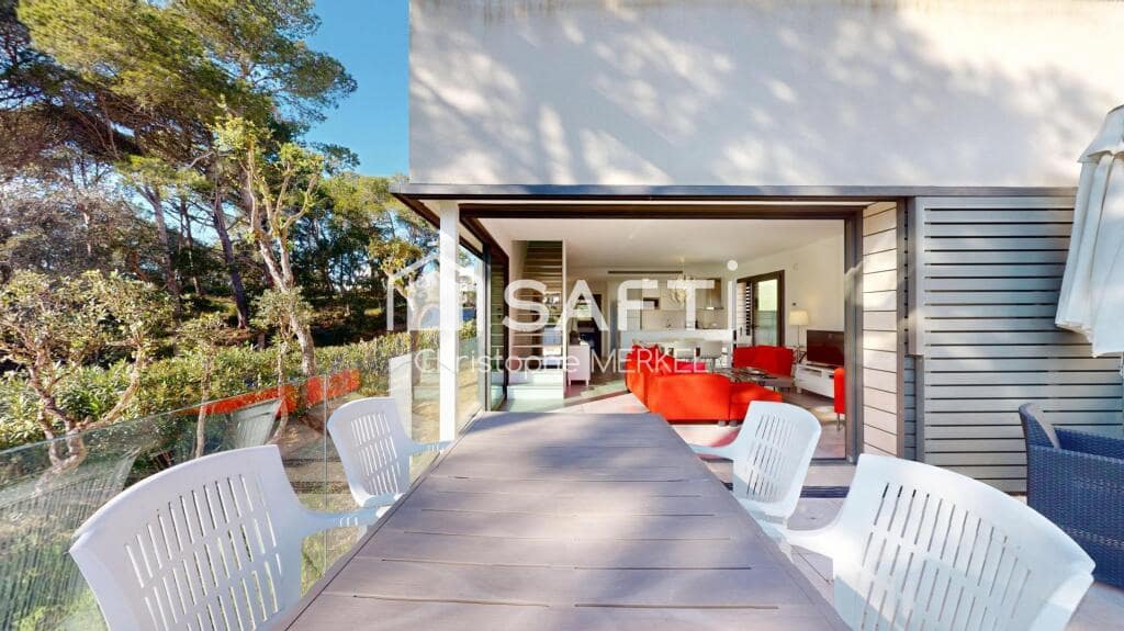 4 chambre Villa/Maison à vendre à Calella de Palafrugell avec piscine garage - 825 000 € (Ref: 9174040)