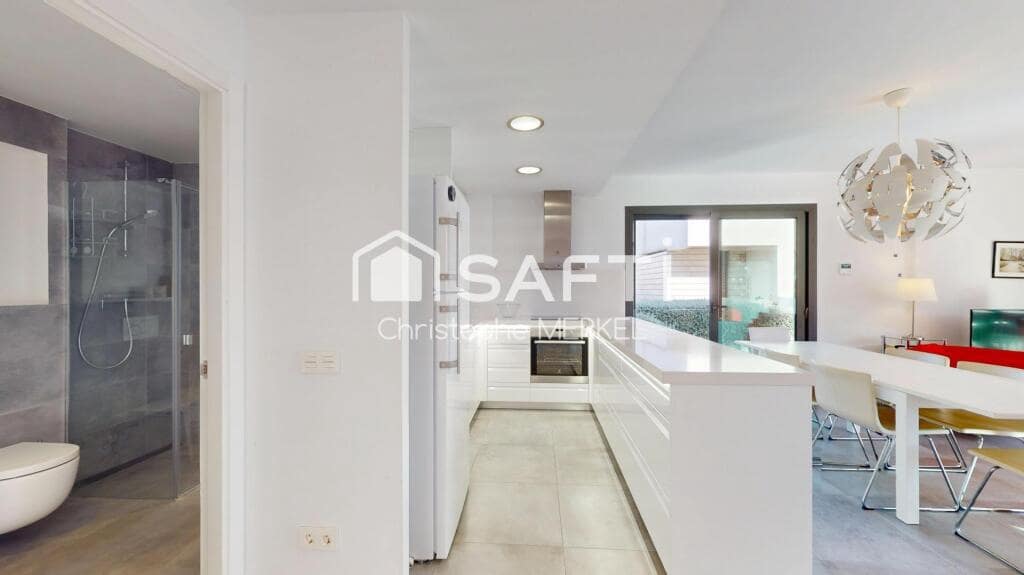 4 chambre Villa/Maison à vendre à Calella de Palafrugell avec piscine garage - 825 000 € (Ref: 9174040)