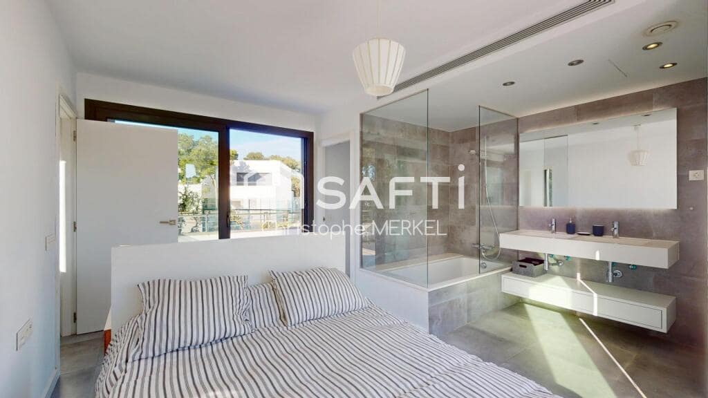 4 chambre Villa/Maison à vendre à Calella de Palafrugell avec piscine garage - 825 000 € (Ref: 9174040)