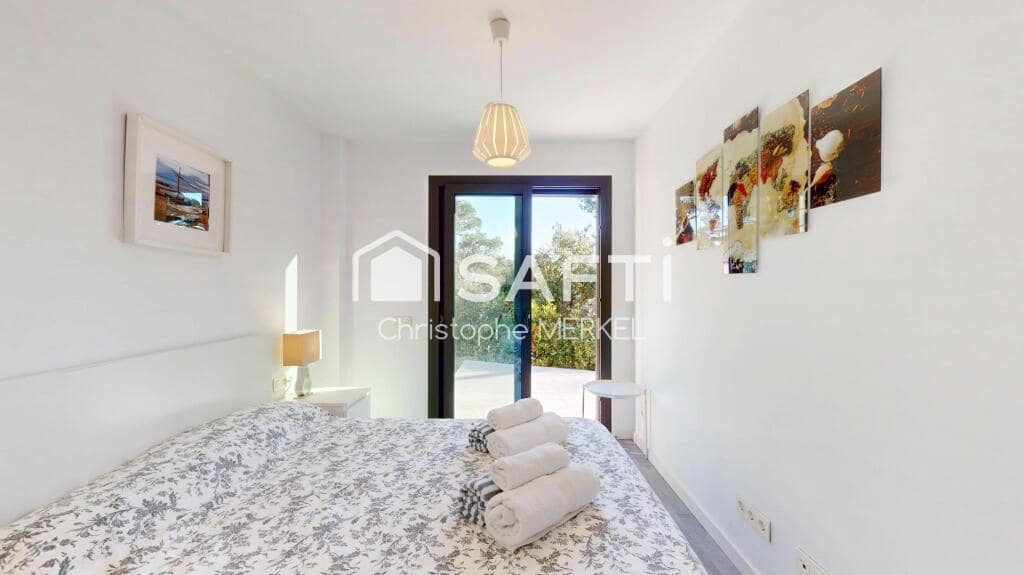 4 chambre Villa/Maison à vendre à Calella de Palafrugell avec piscine garage - 825 000 € (Ref: 9174040)