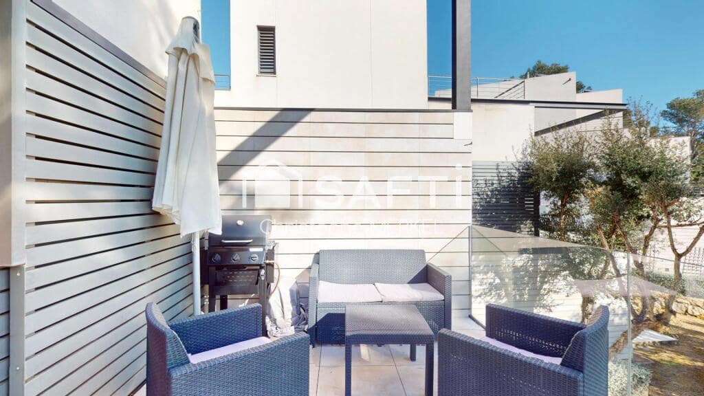 4 chambre Villa/Maison à vendre à Calella de Palafrugell avec piscine garage - 825 000 € (Ref: 9174040)