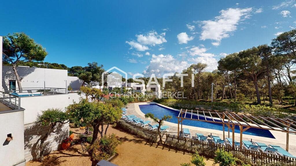 4 chambre Villa/Maison à vendre à Calella de Palafrugell avec piscine garage - 825 000 € (Ref: 9174040)