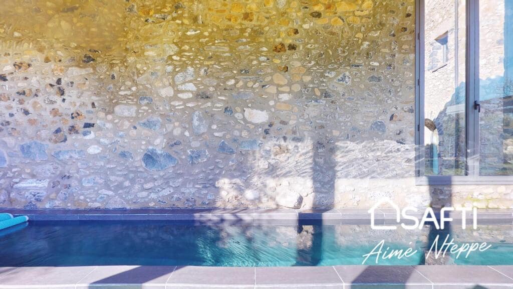 4 soveværelse Finca/Landehus til salg i Sant Joan les Fonts med swimmingpool garage - € 1.250.000 (Ref: 9174043)