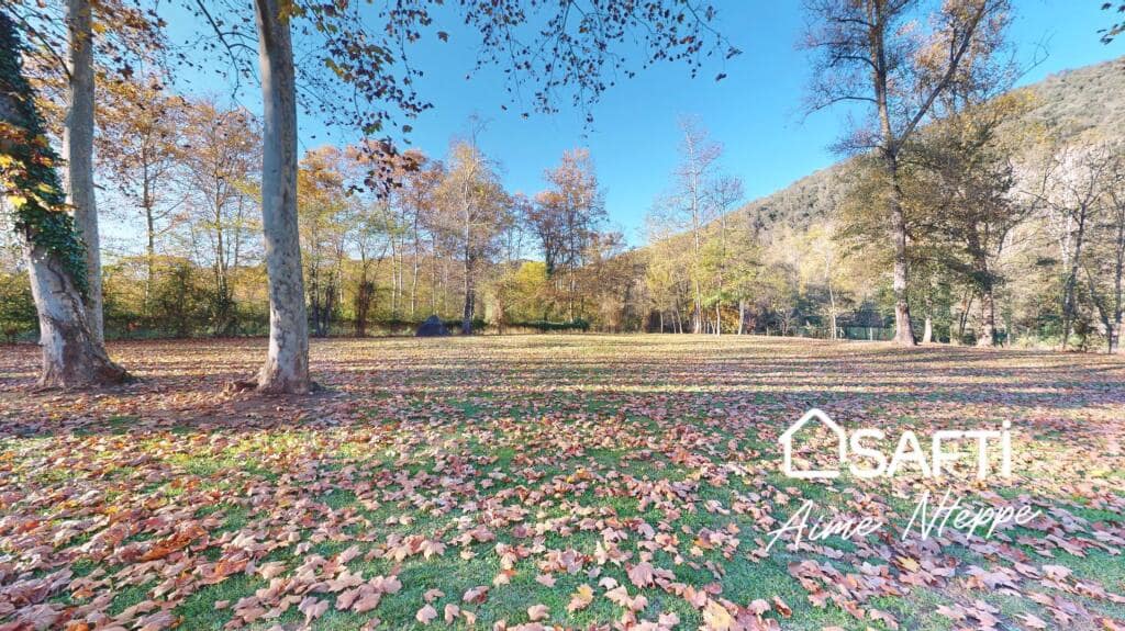 4 soveværelse Finca/Landehus til salg i Sant Joan les Fonts med swimmingpool garage - € 1.250.000 (Ref: 9174043)