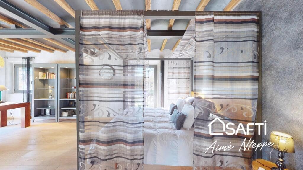 4 soveværelse Finca/Landehus til salg i Sant Joan les Fonts med swimmingpool garage - € 1.250.000 (Ref: 9174043)