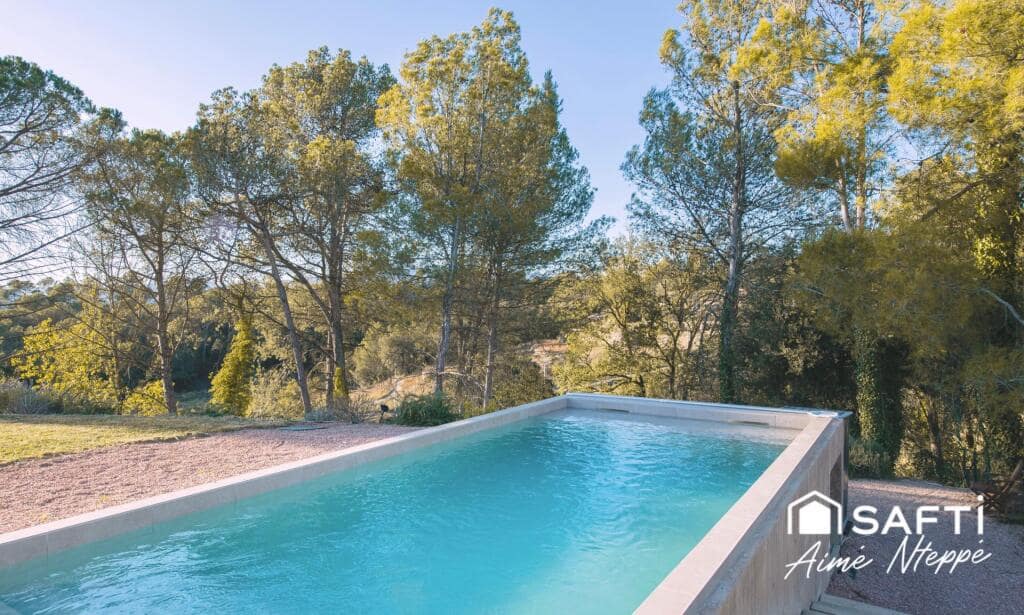 6 slaapkamer Villa te koop in Sant Julia de Ramis met zwembad garage - € 985.000 (Ref: 9174047)