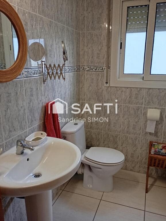 3 slaapkamer Villa te koop in Lloret de Mar met zwembad garage - € 380.000 (Ref: 9174052)