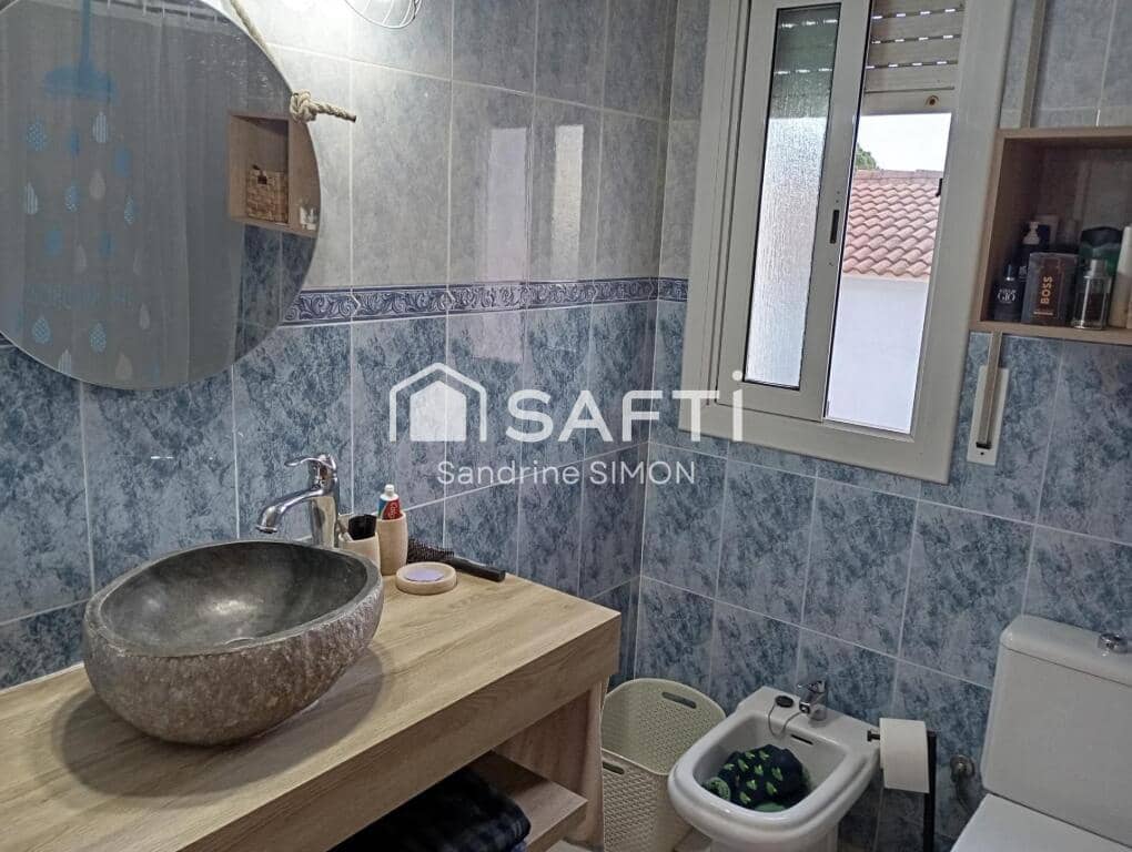 3 slaapkamer Villa te koop in Lloret de Mar met zwembad garage - € 380.000 (Ref: 9174052)