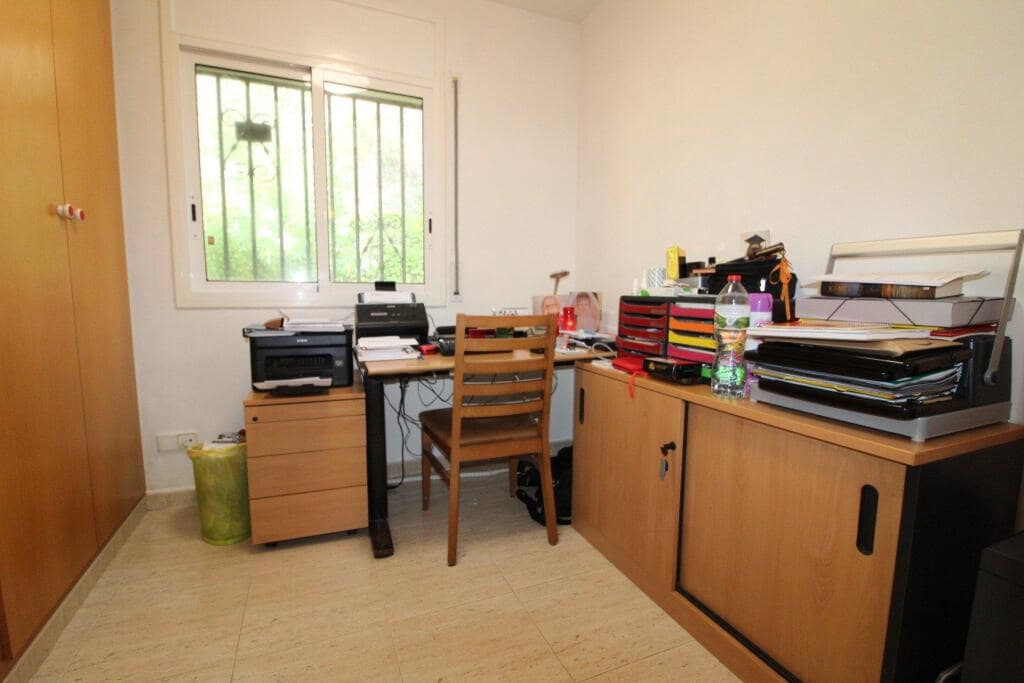 4 soveværelse Villa til salg i Vidreres med swimmingpool garage - € 265.000 (Ref: 9174058)