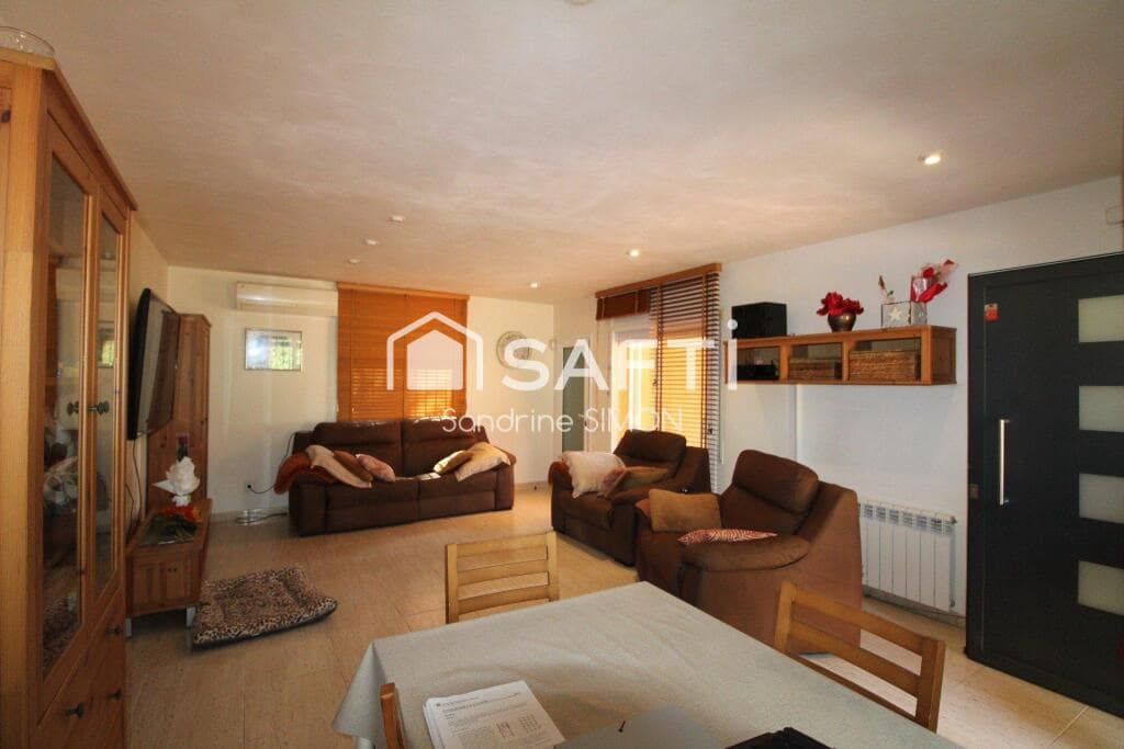 4 soveværelse Villa til salg i Vidreres med swimmingpool garage - € 265.000 (Ref: 9174058)