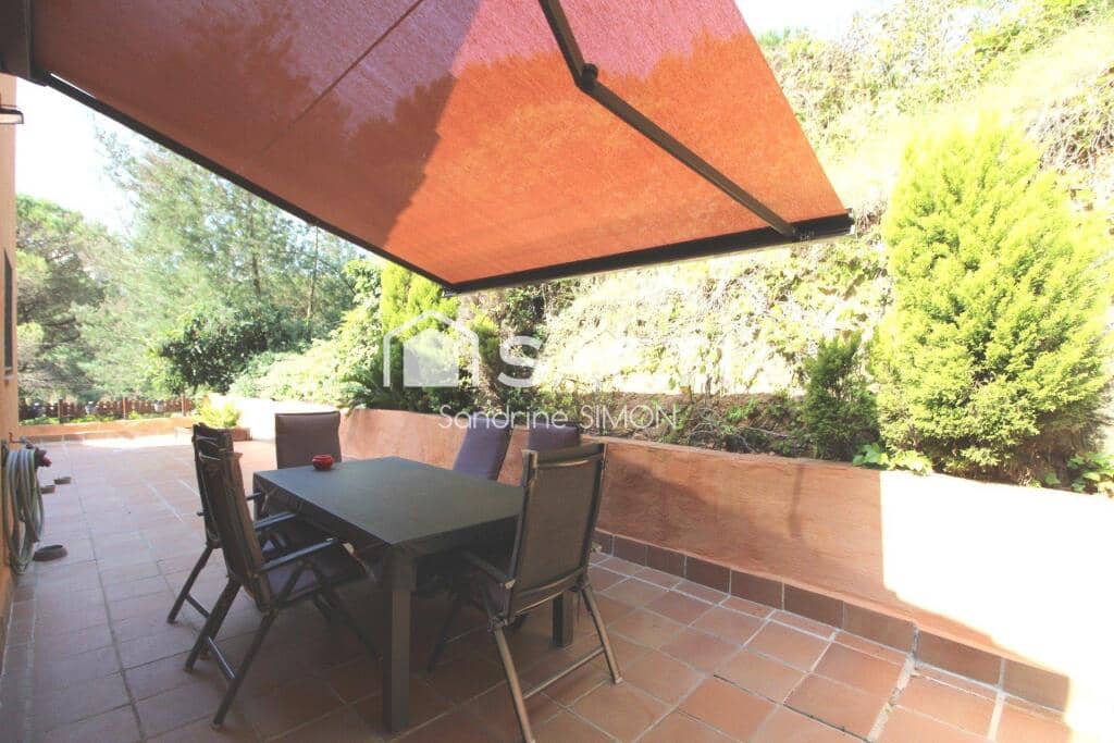 4 soveværelse Villa til salg i Vidreres med swimmingpool garage - € 265.000 (Ref: 9174058)