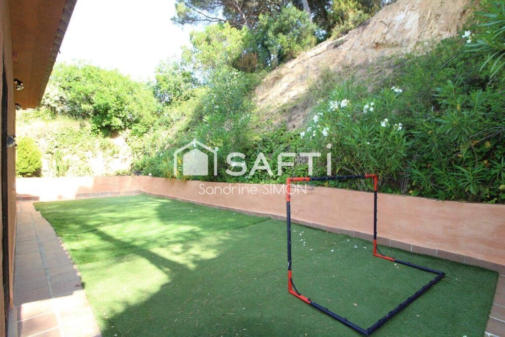 4 soveværelse Villa til salg i Vidreres med swimmingpool garage - € 265.000 (Ref: 9174058)