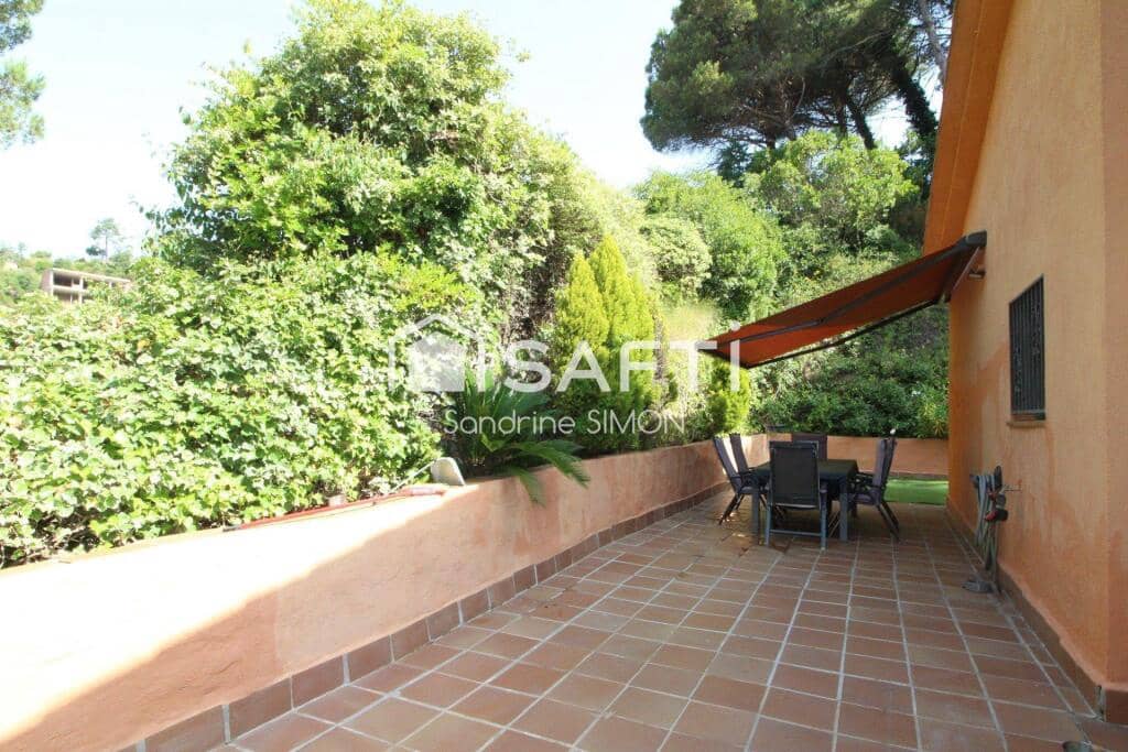 4 soveværelse Villa til salg i Vidreres med swimmingpool garage - € 265.000 (Ref: 9174058)