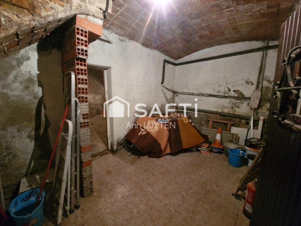 4 slaapkamer Villa te koop in Palau-saverdera met garage - € 249.000 (Ref: 9174062)