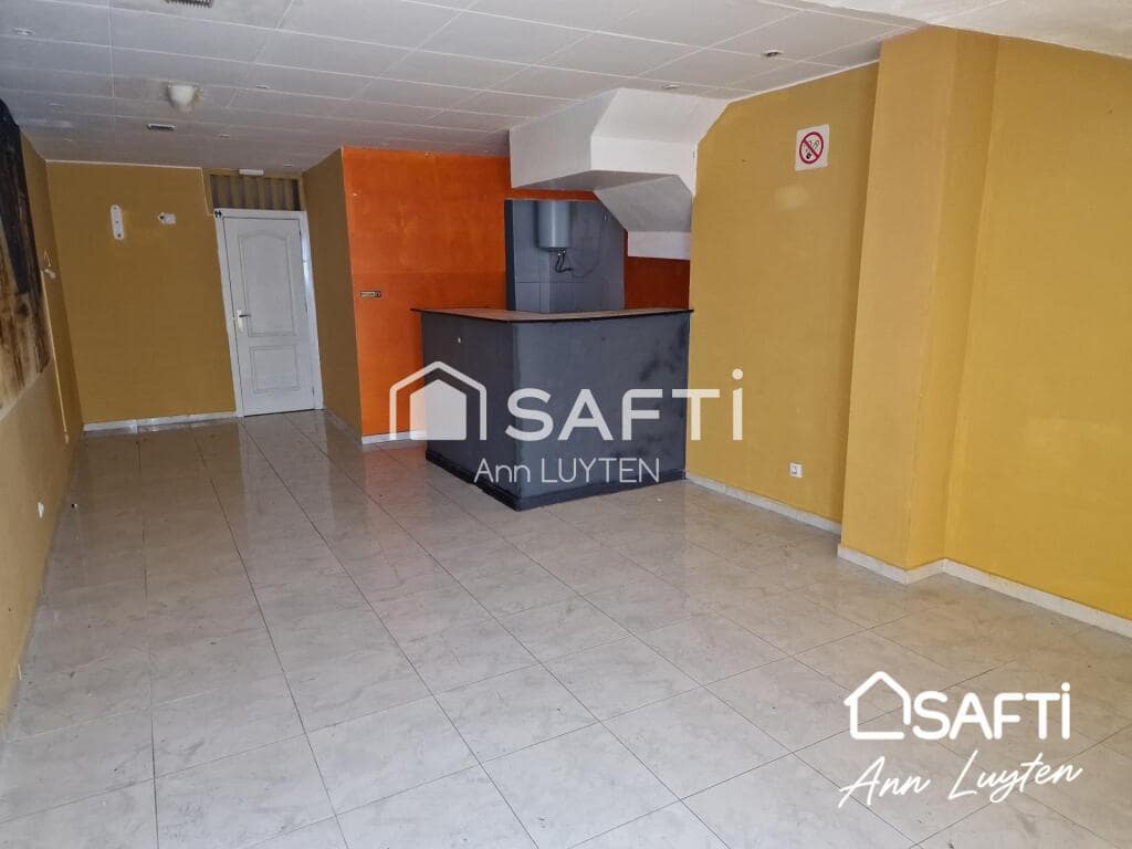 Erhverv til salg i Roses - € 80.000 (Ref: 9174064)