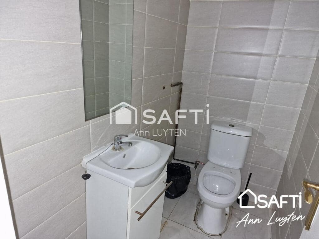 Erhverv til salg i Roses - € 80.000 (Ref: 9174064)