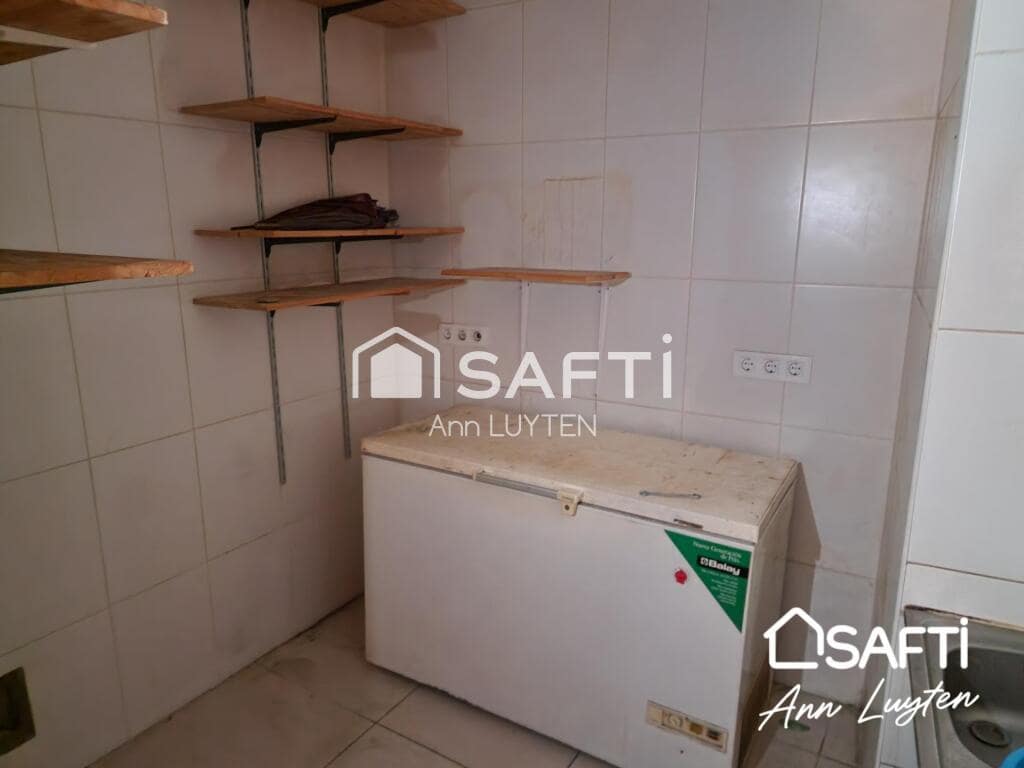 Erhverv til salg i Roses - € 80.000 (Ref: 9174064)