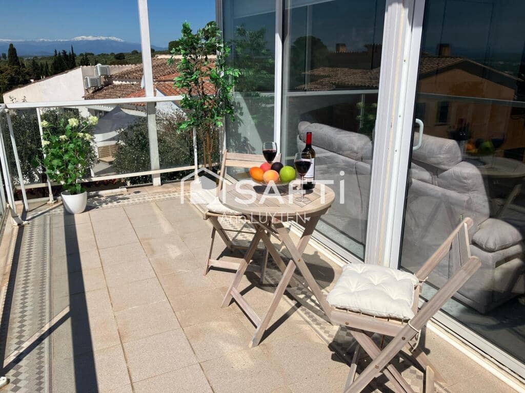 Chalet de 7 habitaciones en Roses en venta con piscina garaje - 649.000 € (Ref: 9174067)